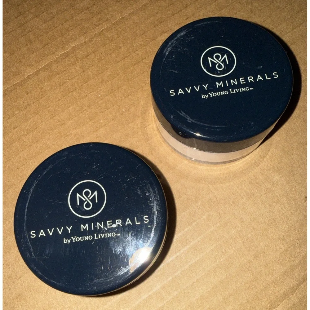 Lot 2 Savvy Minerals by Young Living Diamond Dust Veil Setting Powder